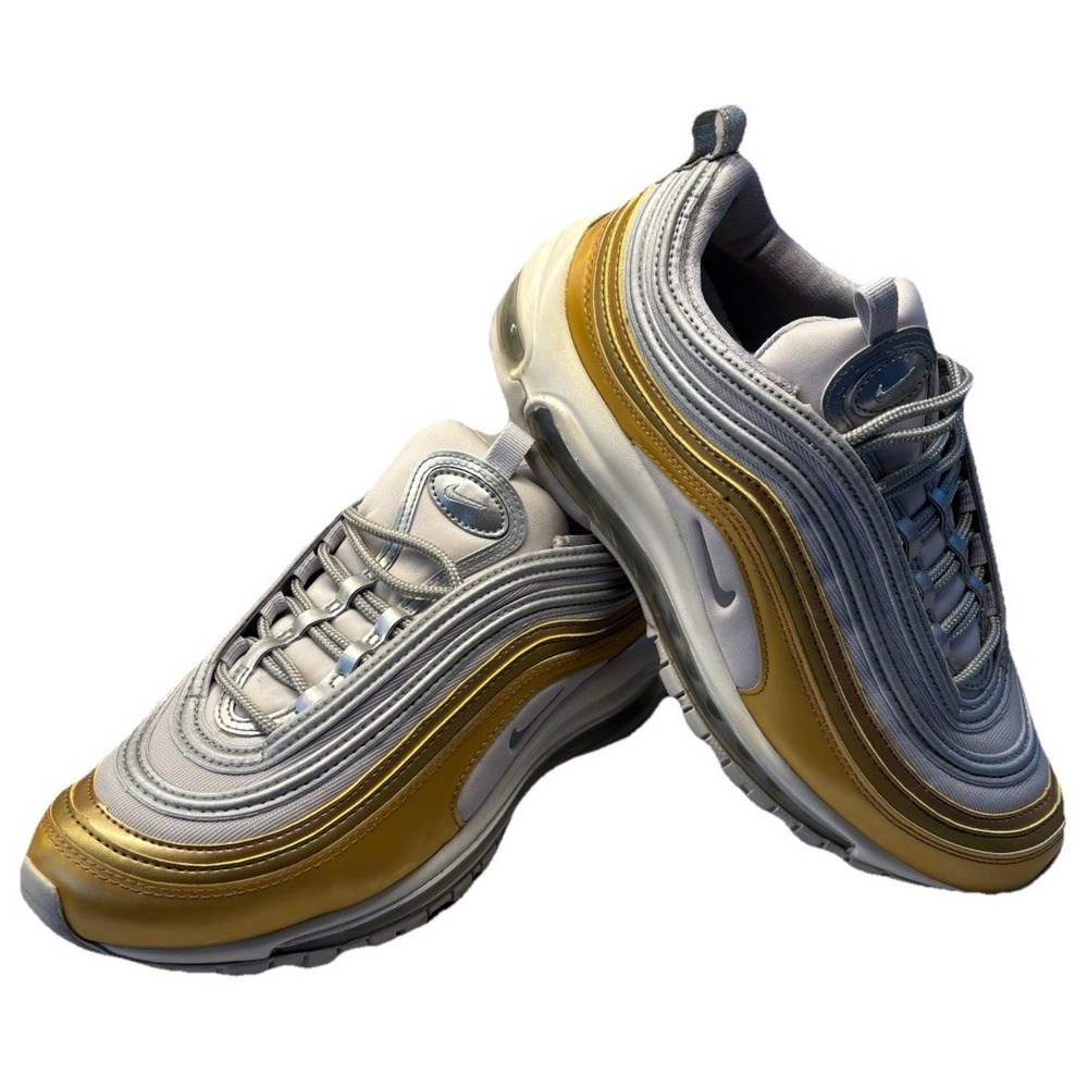 Nike Air Max 97 SE Metallic Silver Gold Iconic Shoes AQ4137-001  Women's Size 8